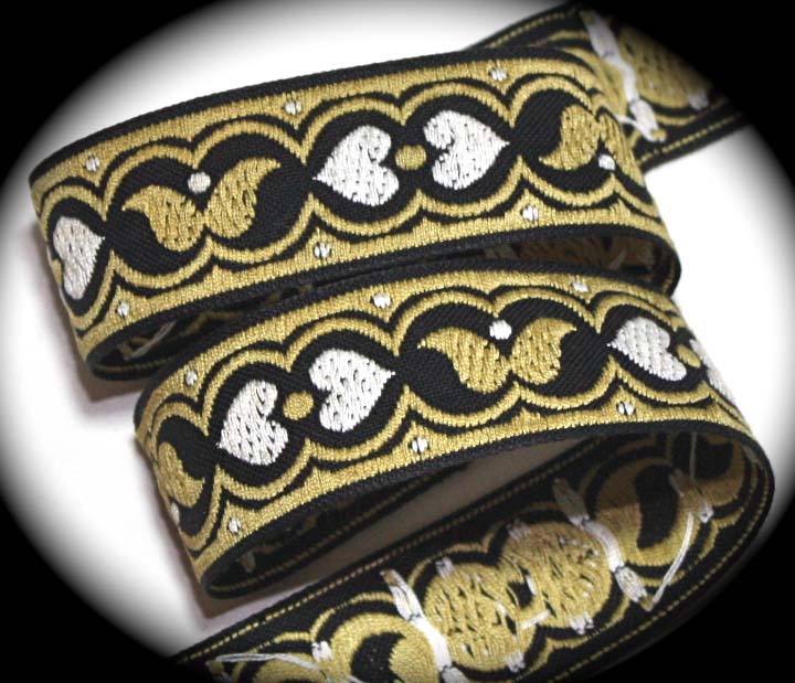 HEARTS/WINGS2 - 1 1/8" GOLD/BLK/WHITE-3 YDS