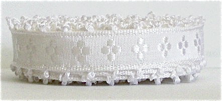 WOVEN3200 3/8" (5 yds) WHITE FLORAL PICOT 100% RAYON