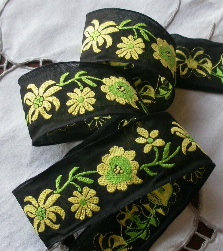 FP1 1 1/4" BLACK/YELLOW VINTAGE JACQUARD (5 YARDS) limited!!