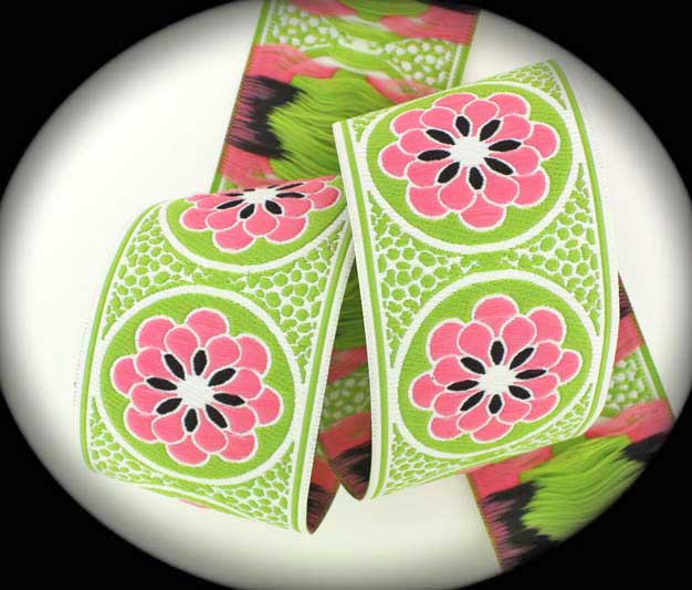 Daisy Dot Flower2224 1 7/8" x 1 1/2 yds White, Lime, Pink and