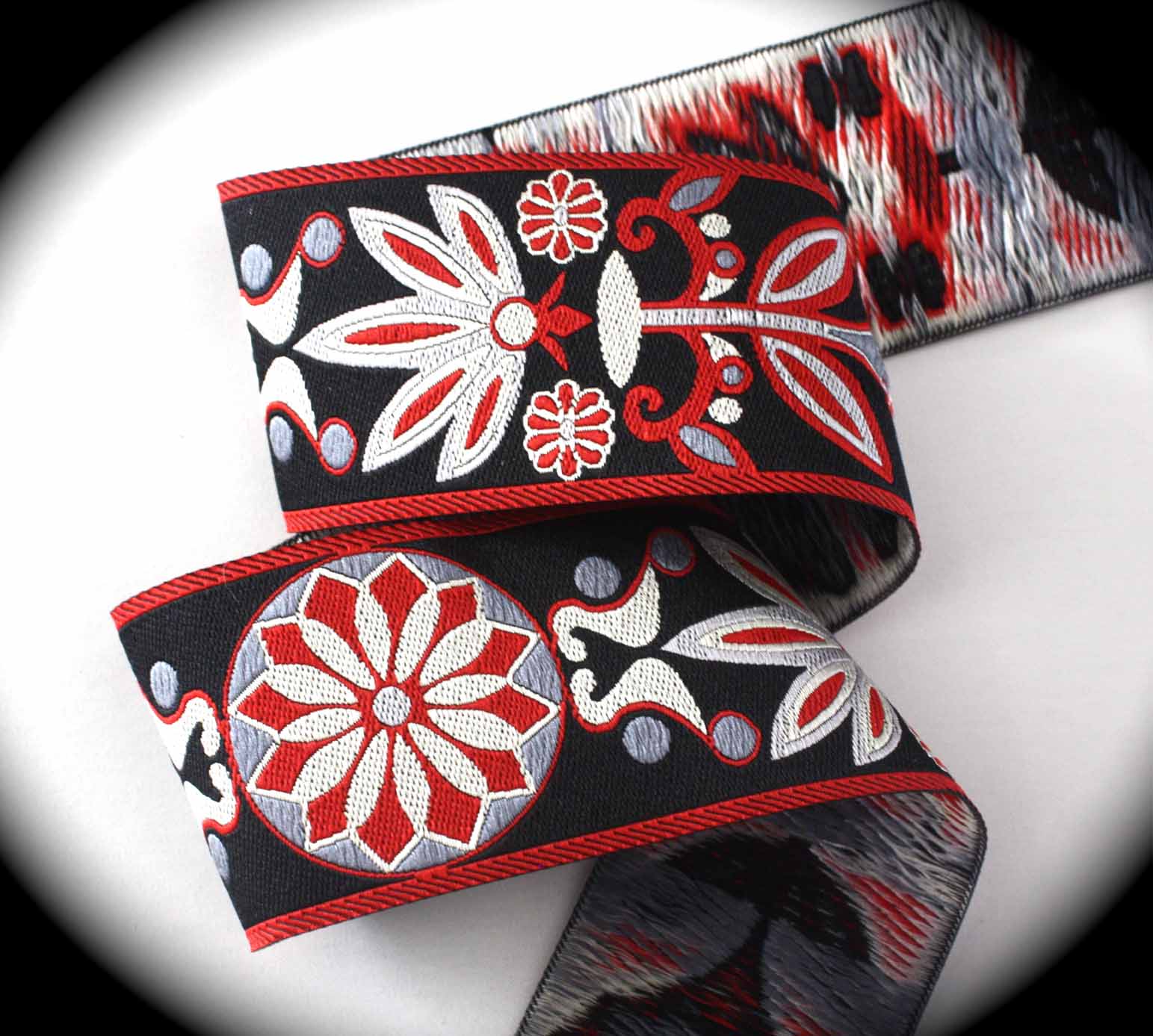 MP51 1 7/8"(3 yds)Mixed Pinwheel  Black, Red, Grays, Ivory